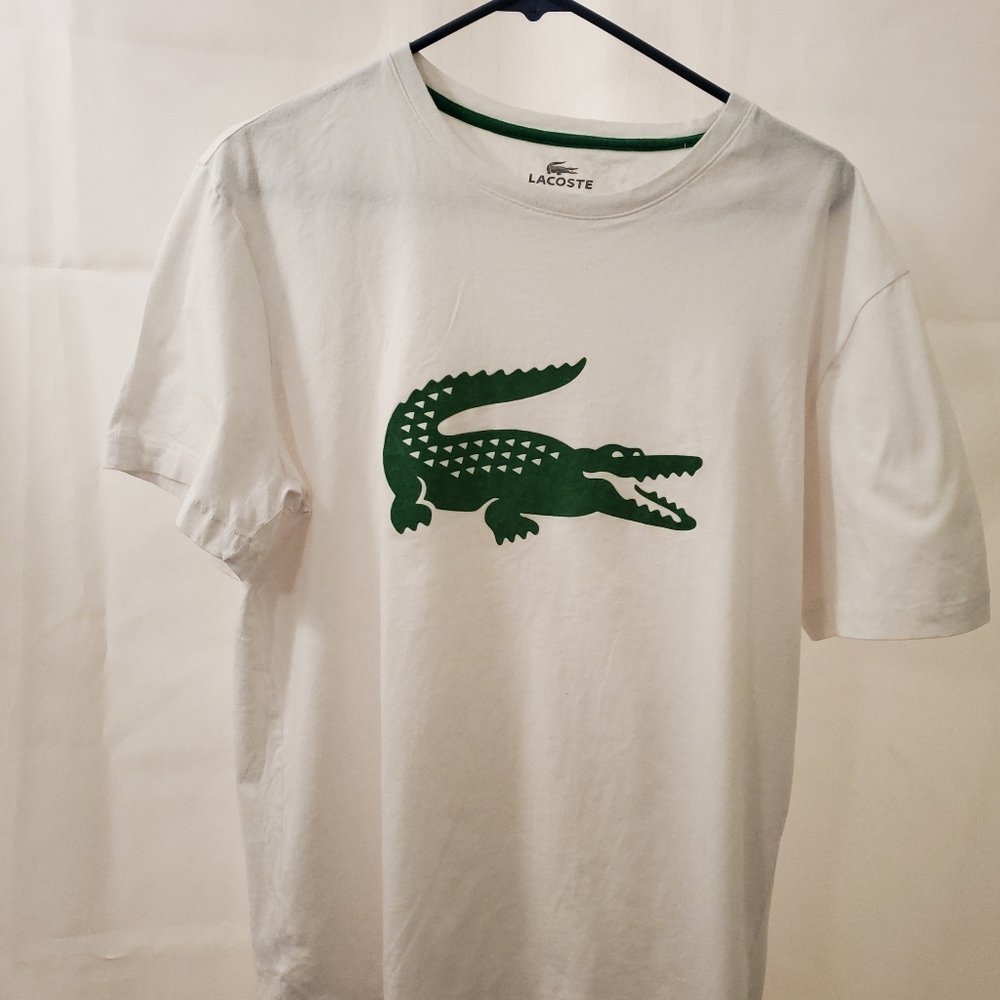 Lacoste t-shirt with felt crocodile in size L